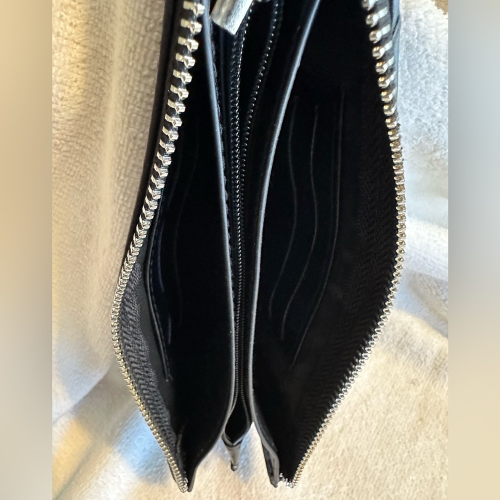 Wristlet - Picture 4 of 7